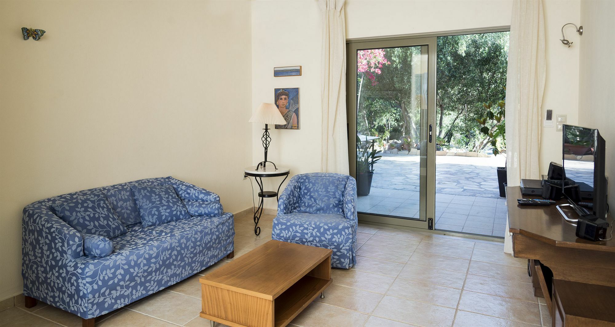 Istron Villas 外观 照片